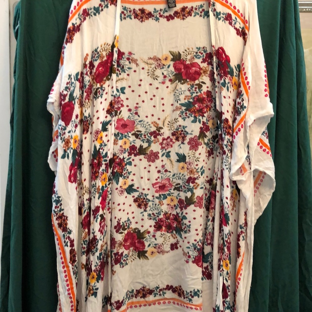 Floral shall/cover